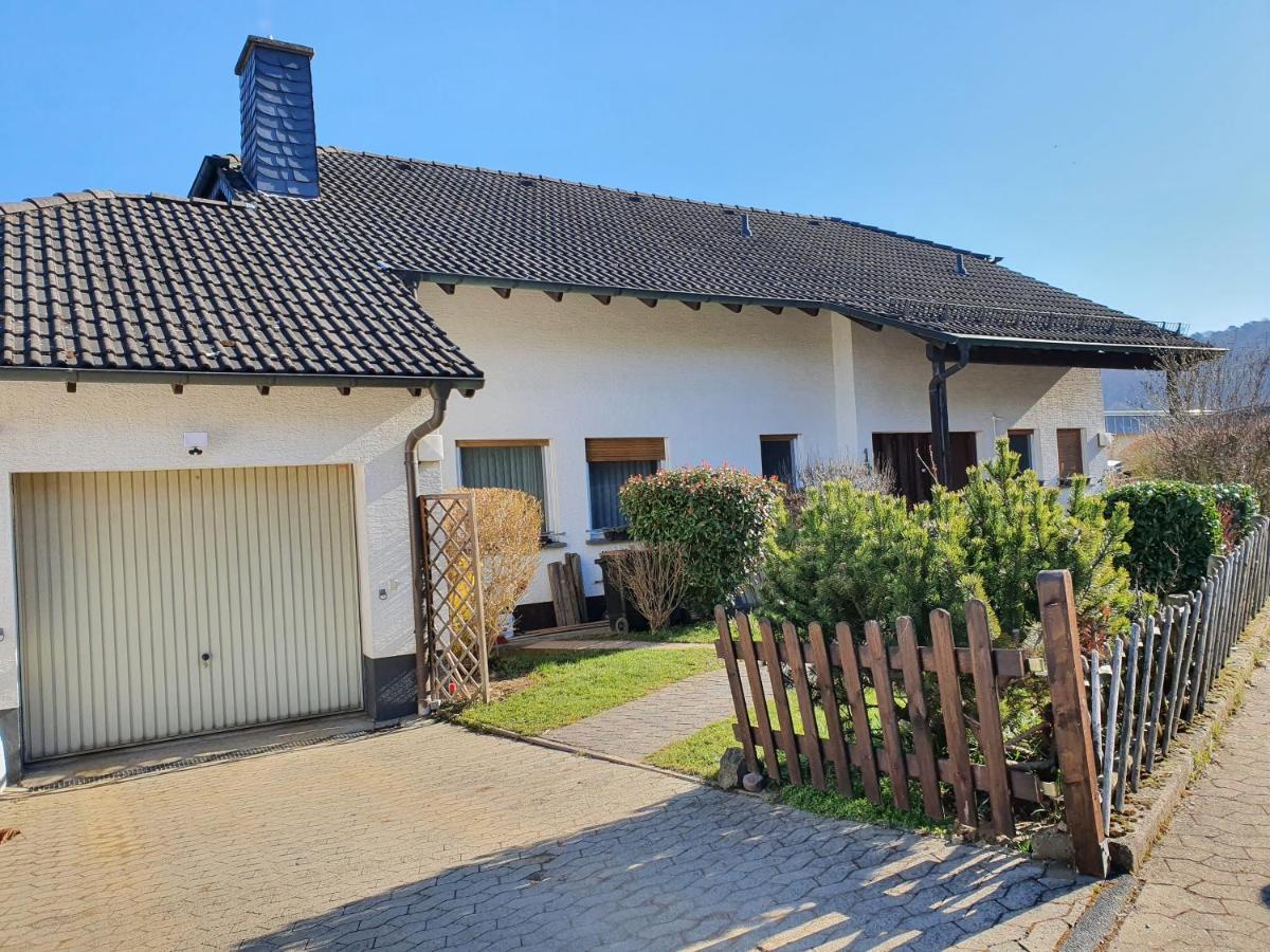 Ferienwohnung Schlossblick Бад-Брайзиг Экстерьер фото